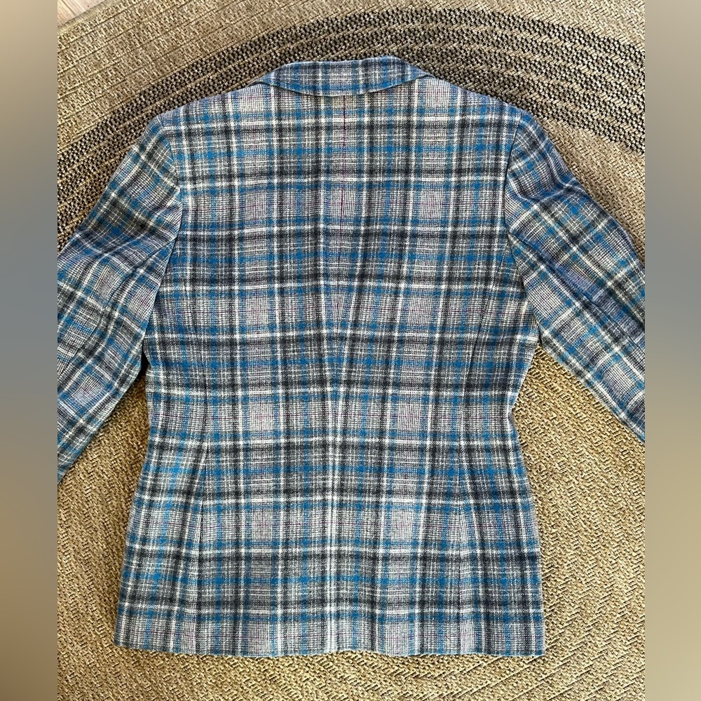vintage Pendleton wool blazer & pleated skirt suit set in blue & gray plaid - Picture 9 of 16